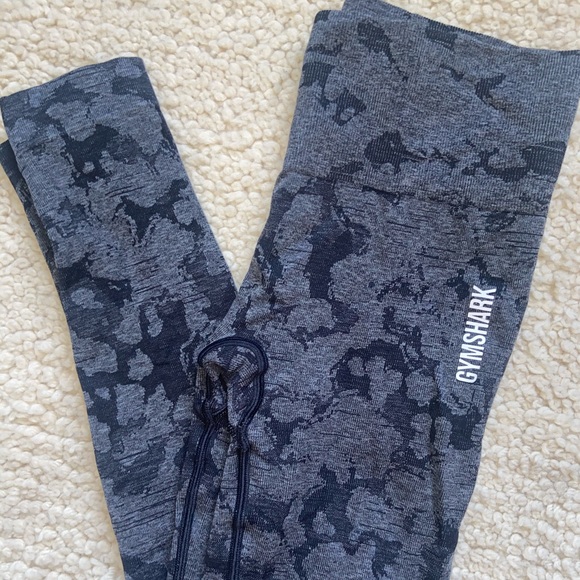 Gymshark, Adapt seamless camo leggings